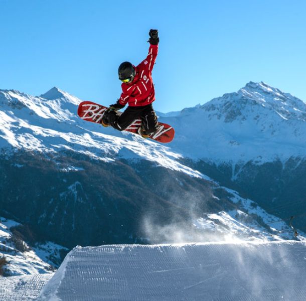 Figures en snowboard  avec l'Ecole Suisse de Ski de Veysonnaz